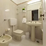 B25 - Candimar 公寓