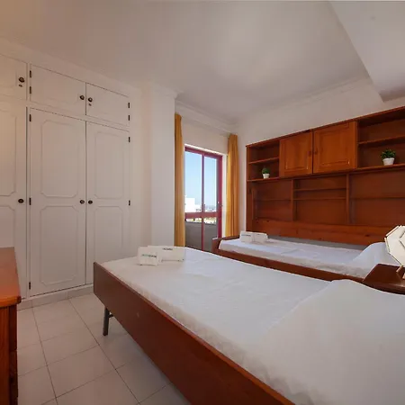 B25 - Candimar * ポルティマン