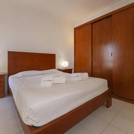 アパート B25 - Candimar